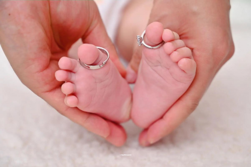 自贡孕妇多久肚子变大
